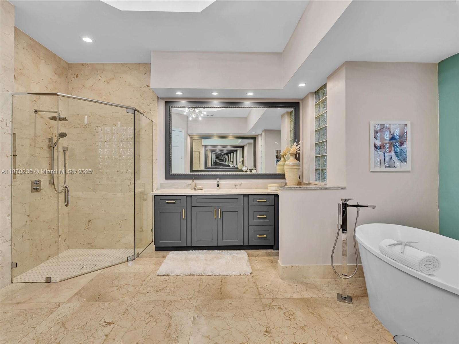 LONG LAKE RANCHES - Residential