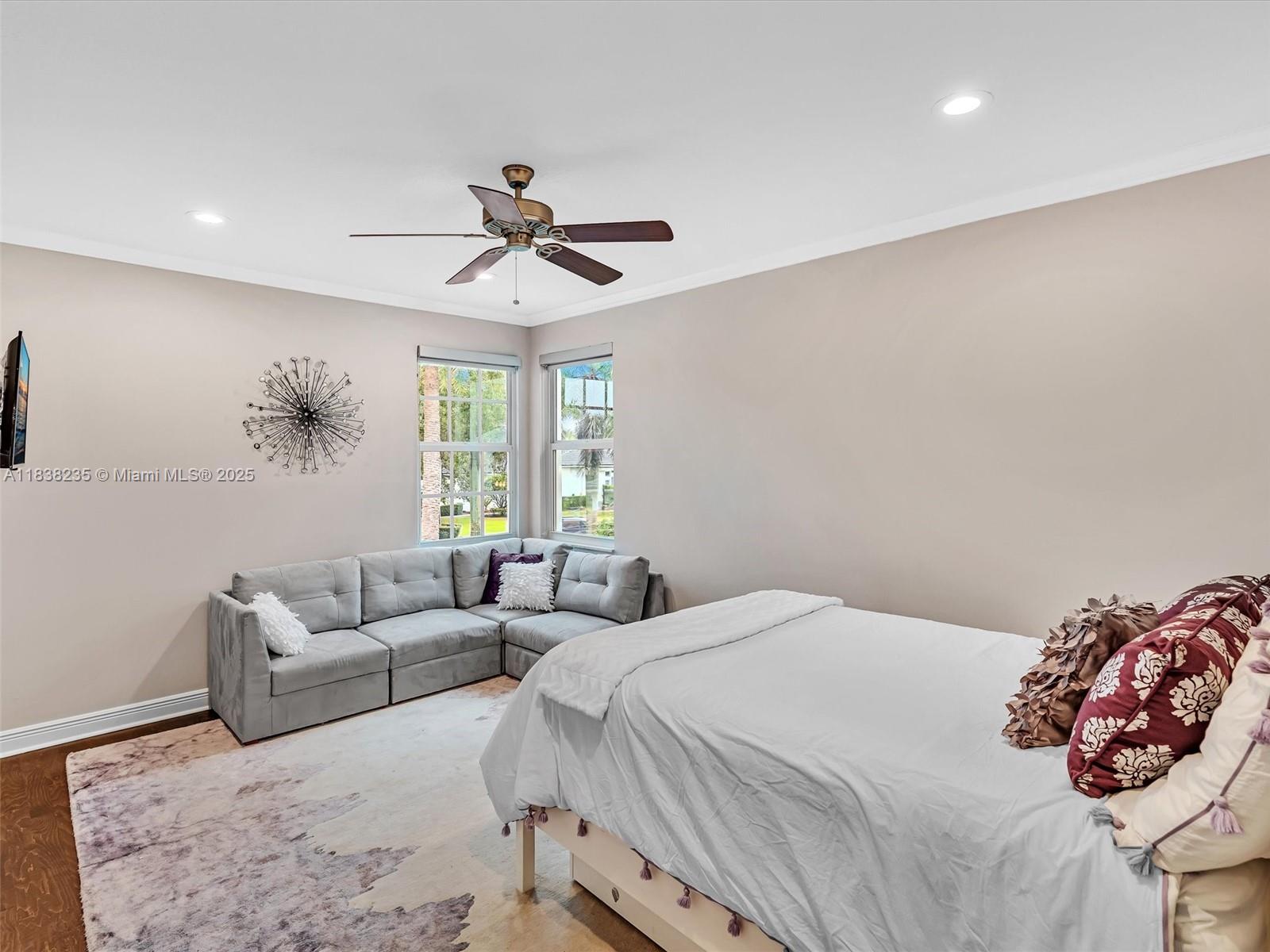 LONG LAKE RANCHES - Residential