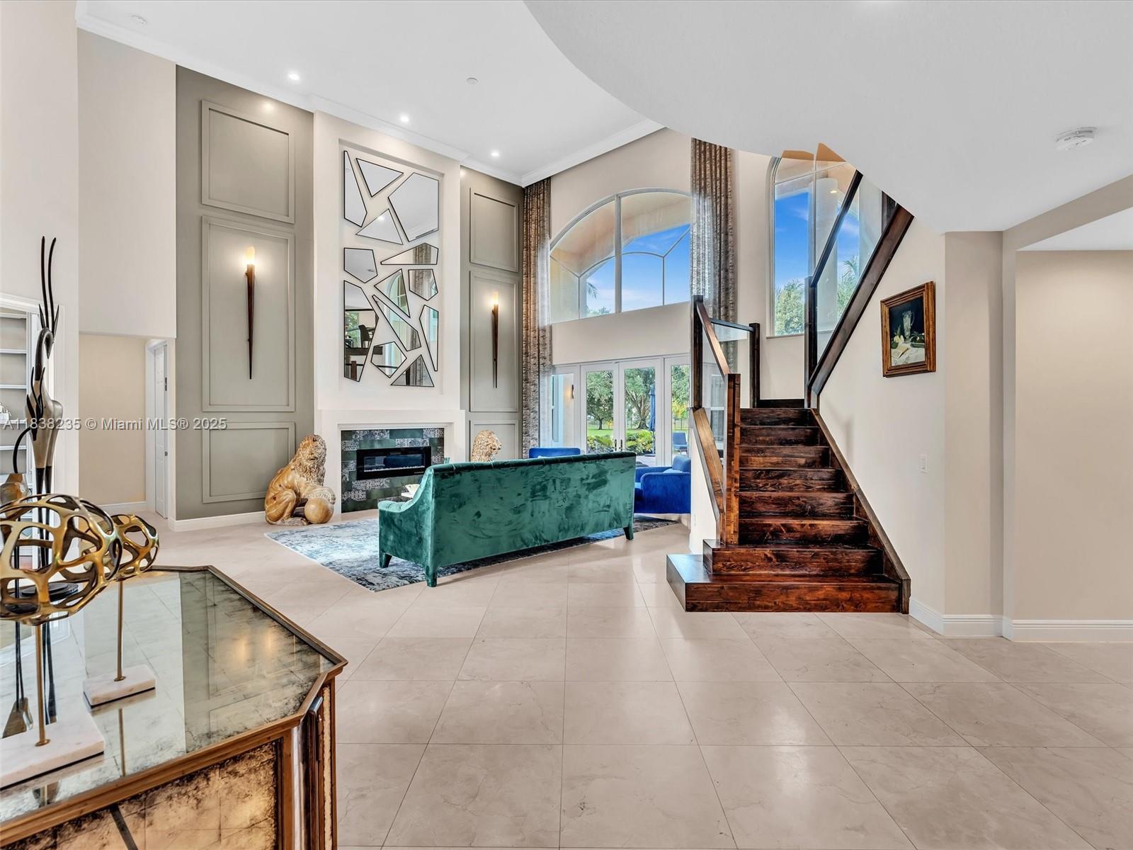 LONG LAKE RANCHES - Residential