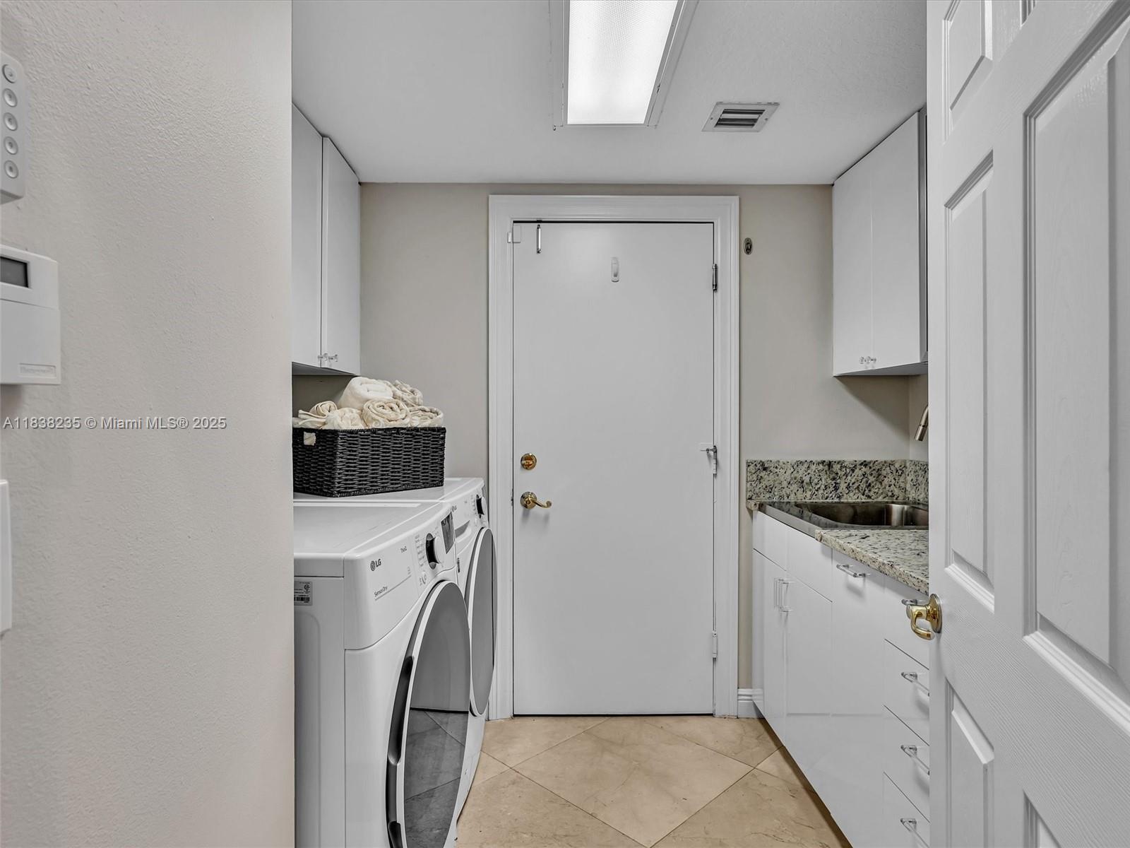 LONG LAKE RANCHES - Residential