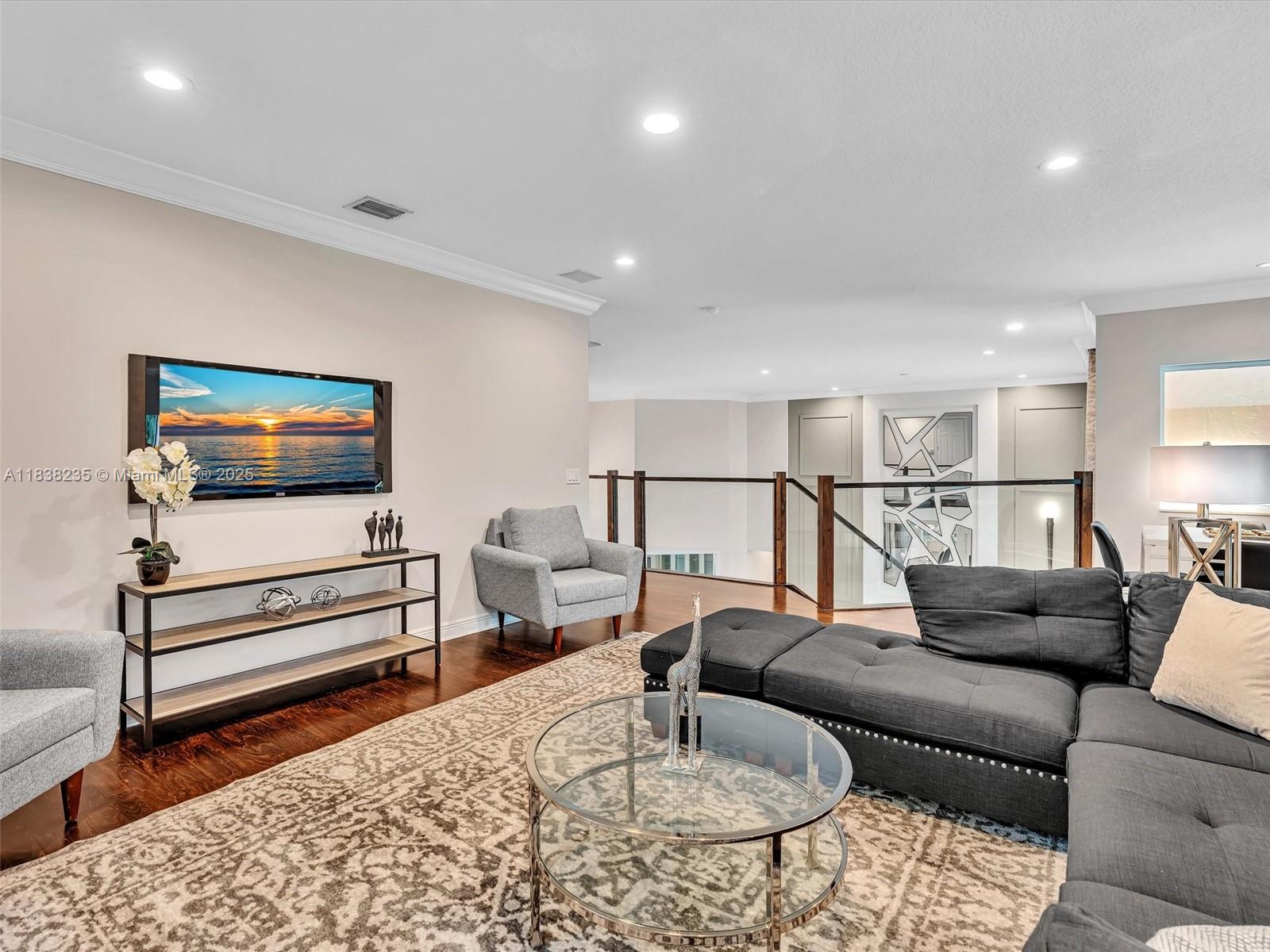 LONG LAKE RANCHES - Residential