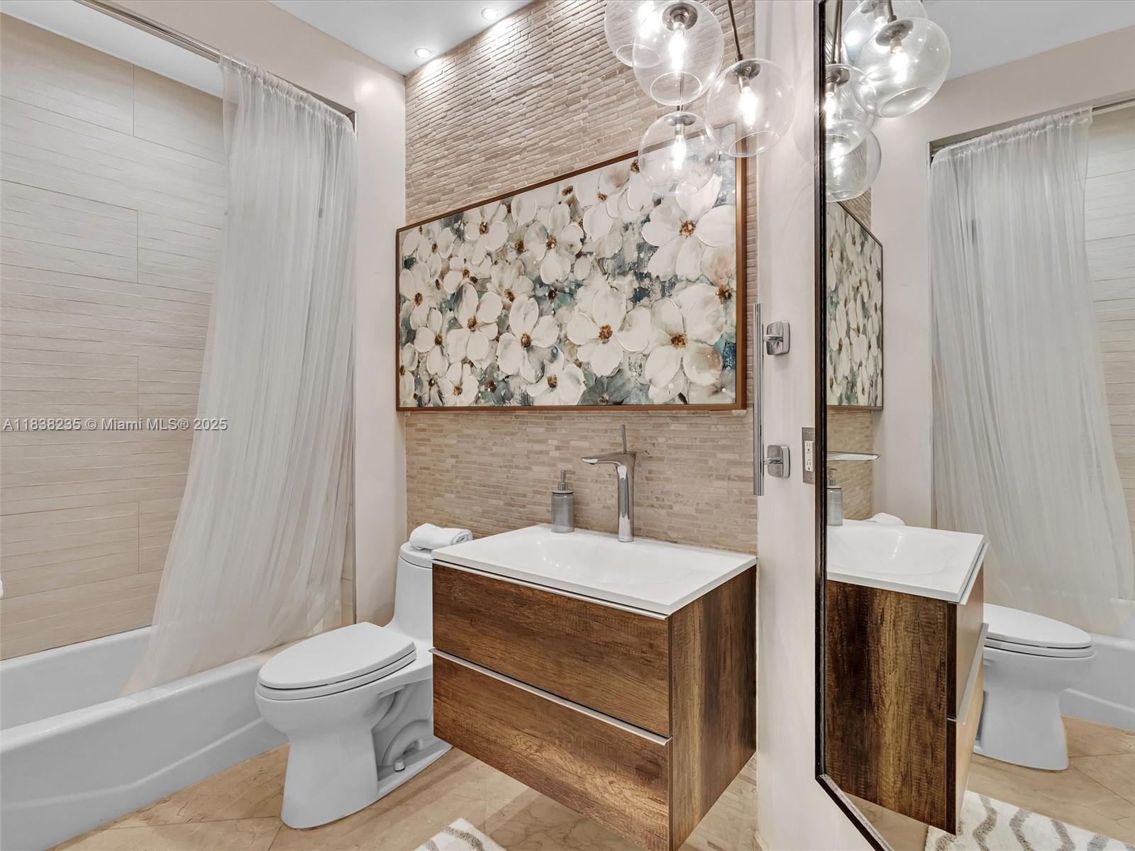 LONG LAKE RANCHES - Residential