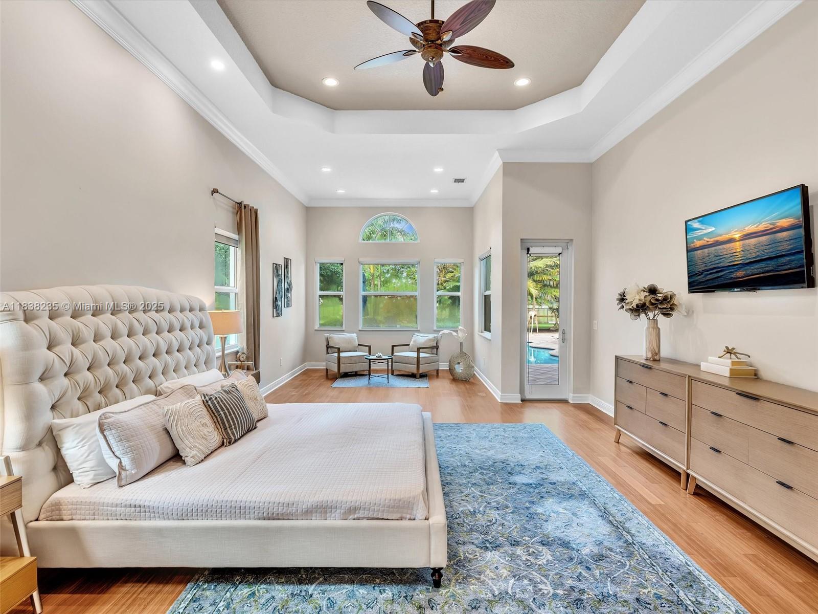 LONG LAKE RANCHES - Residential