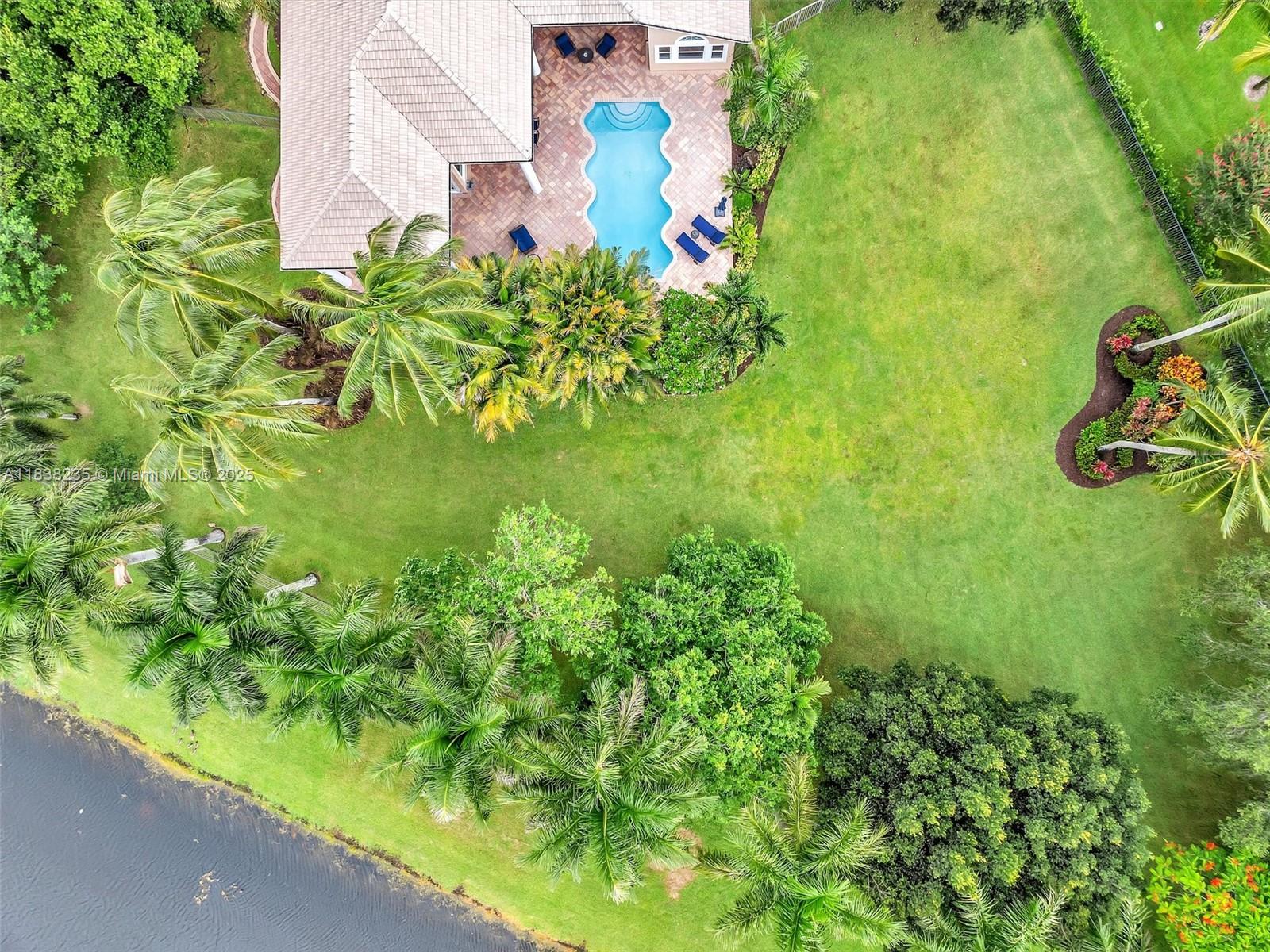 LONG LAKE RANCHES - Residential