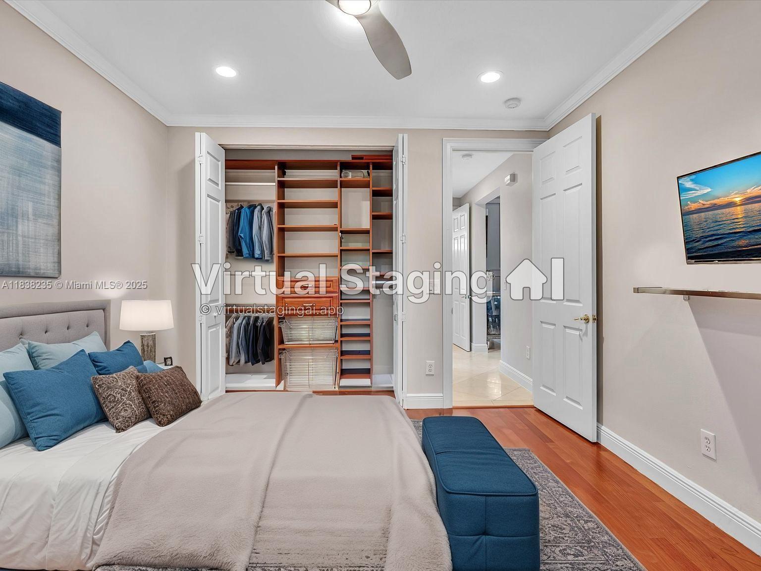 LONG LAKE RANCHES - Residential