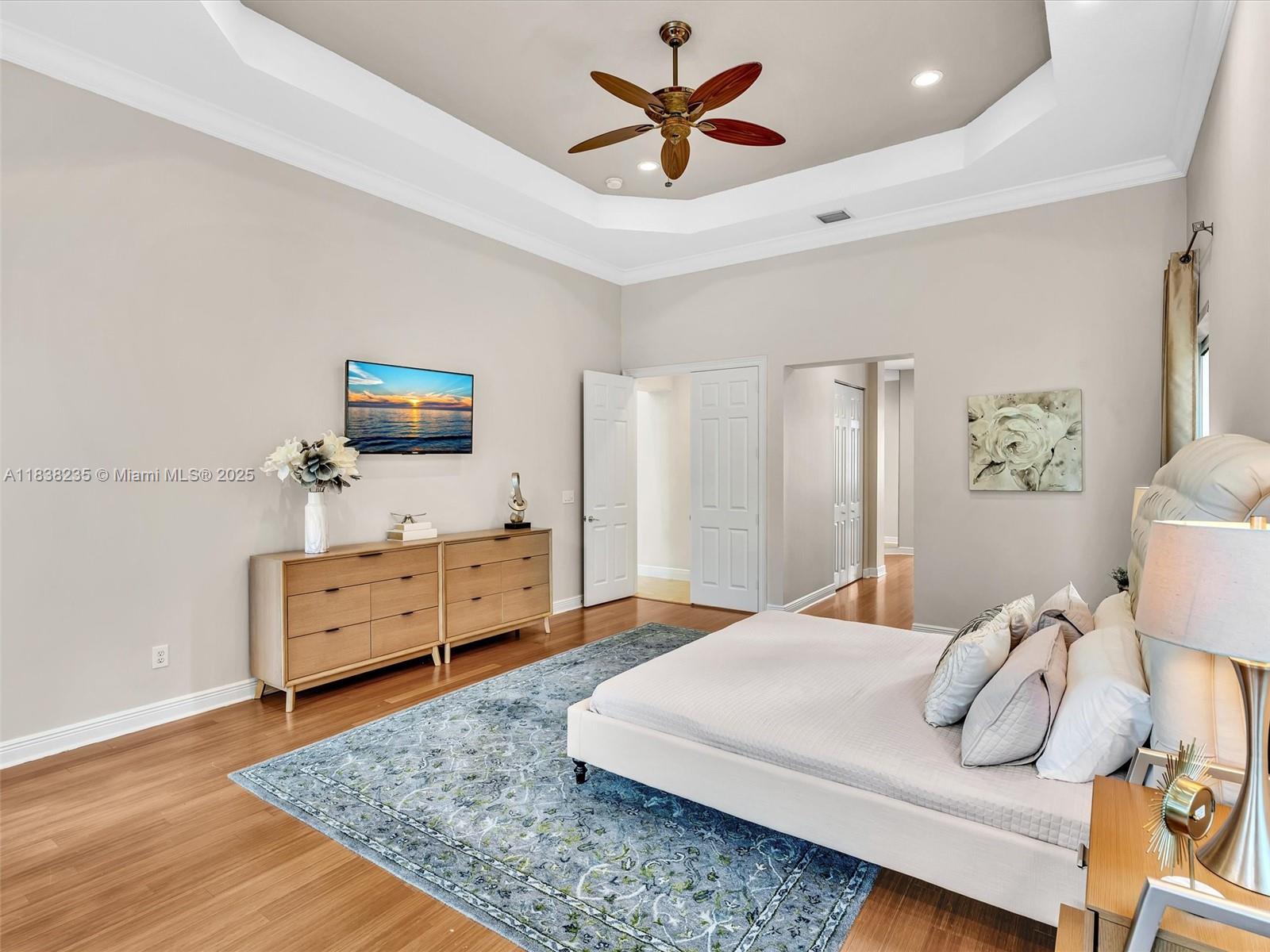 LONG LAKE RANCHES - Residential