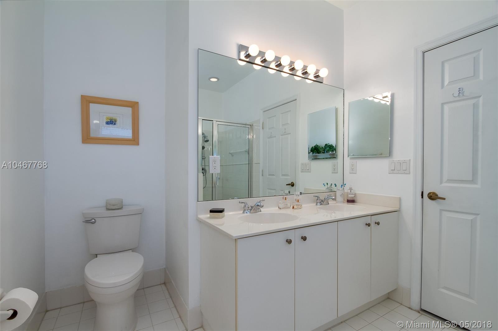 POD 12 AT MONARCH LAKES - Residential