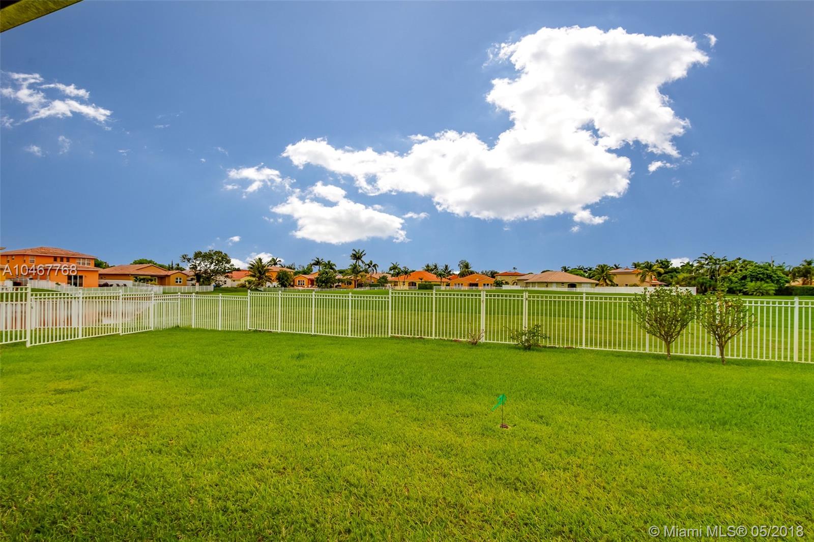 POD 12 AT MONARCH LAKES - Residential