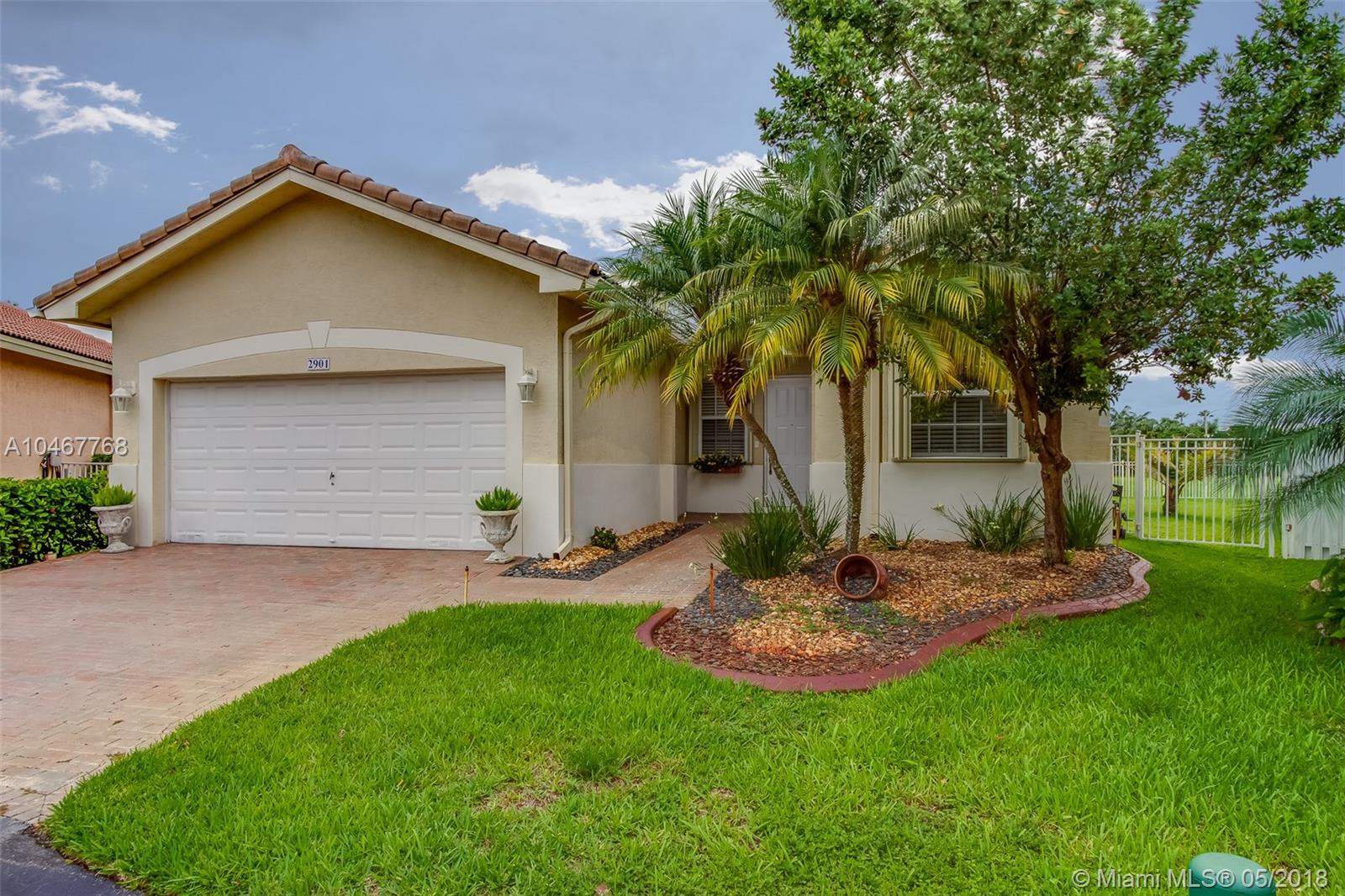 POD 12 AT MONARCH LAKES - Residential