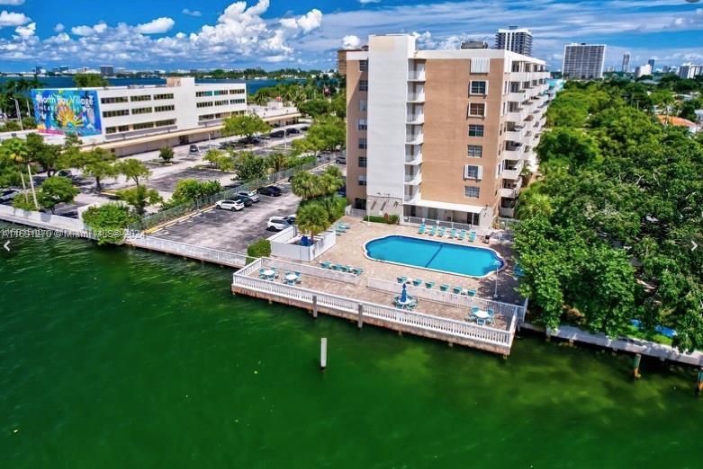 1455 N Treasure Dr 2A, North Bay Village, Miami-Dade County, Florida - 2 Bedrooms  
2 Bathrooms - 