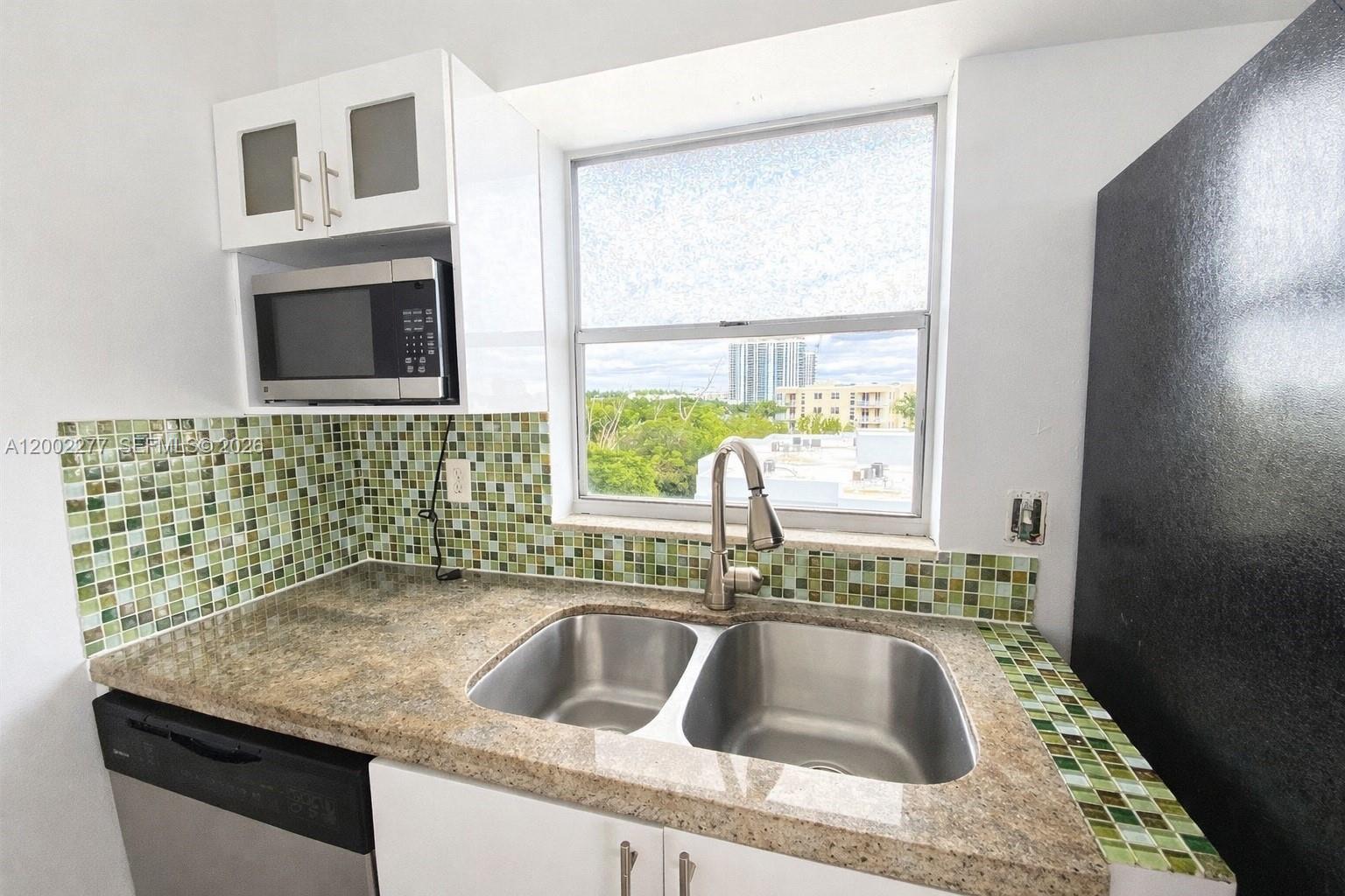 PINE TOWER CONDO - Residential