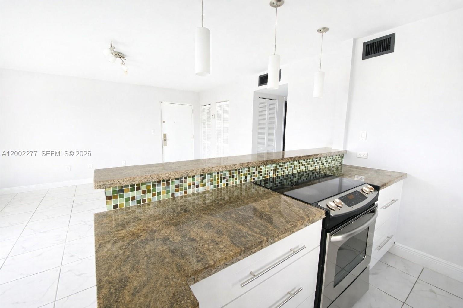 PINE TOWER CONDO - Residential