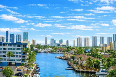 16508 NE 26th Ave 601 North Miami Beach FL 33160