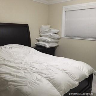 MIAMI GDNS MANOR SECTION - Residential