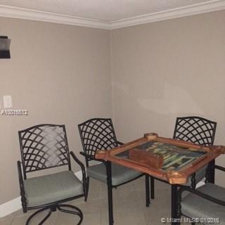 MIAMI GDNS MANOR SECTION - Residential