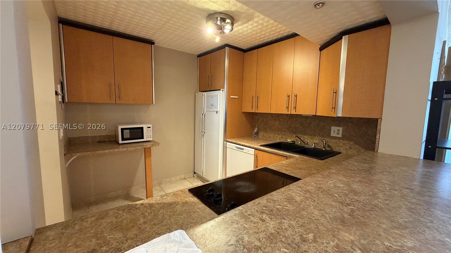 2049 S Ocean Dr 1004