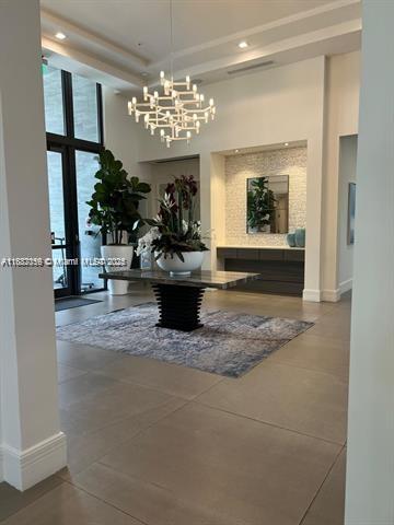DOWNTOWN DORAL SOUTH PHAS - Residential