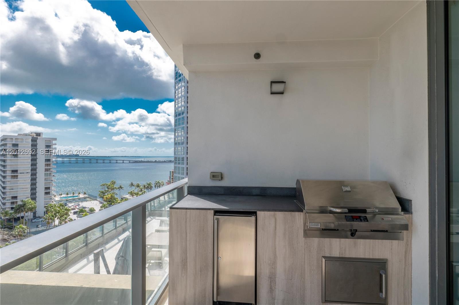 1451 Brickell Ave 1002