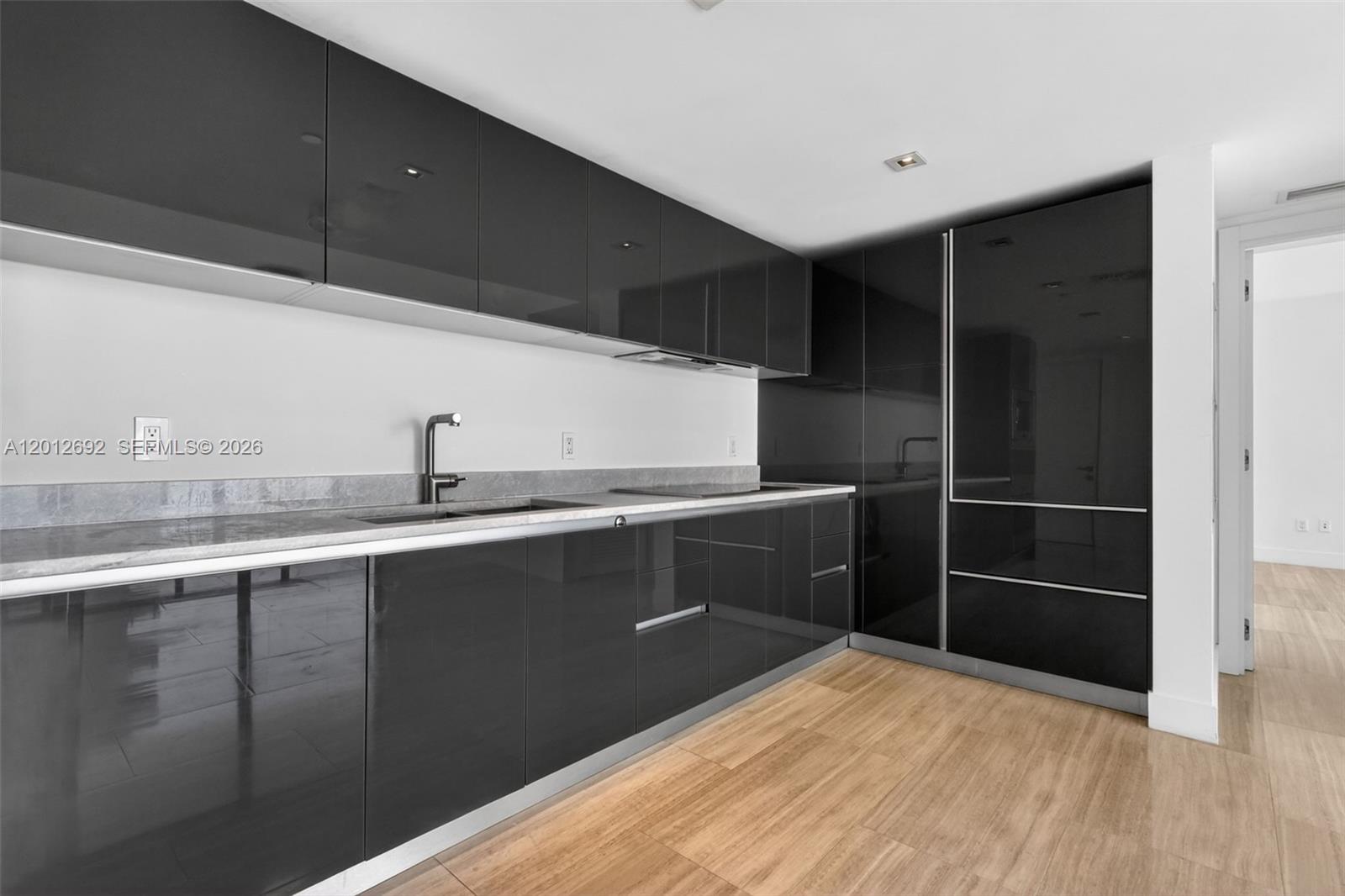 ECHO BRICKELL CONDO - Residential