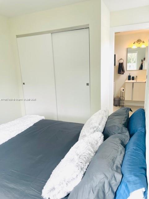 1419 WEST CONDO - Residential Lease