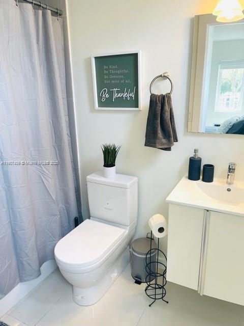 1419 WEST CONDO - Residential Lease