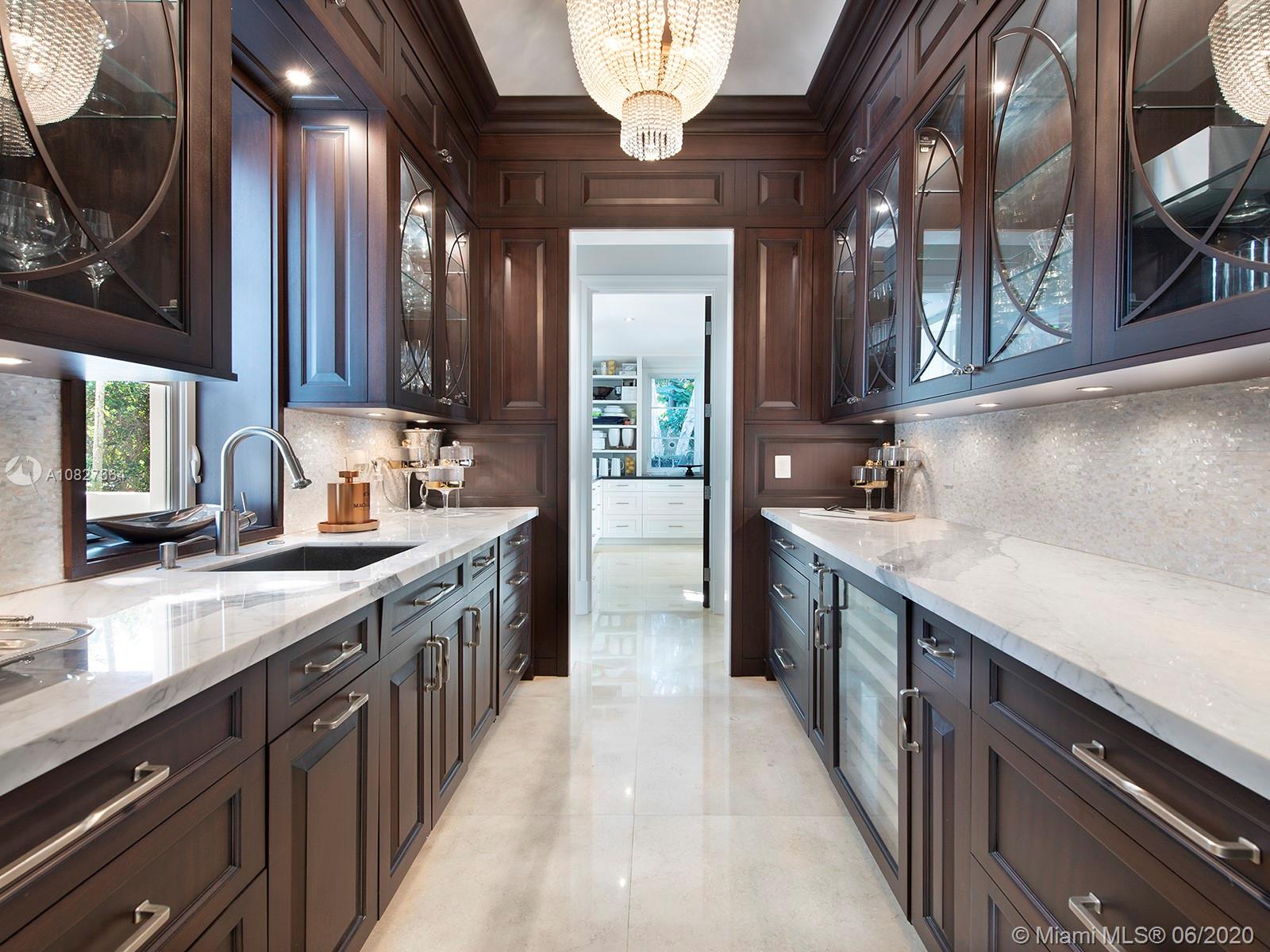 BRUCE-LAURIE SUB - Residential