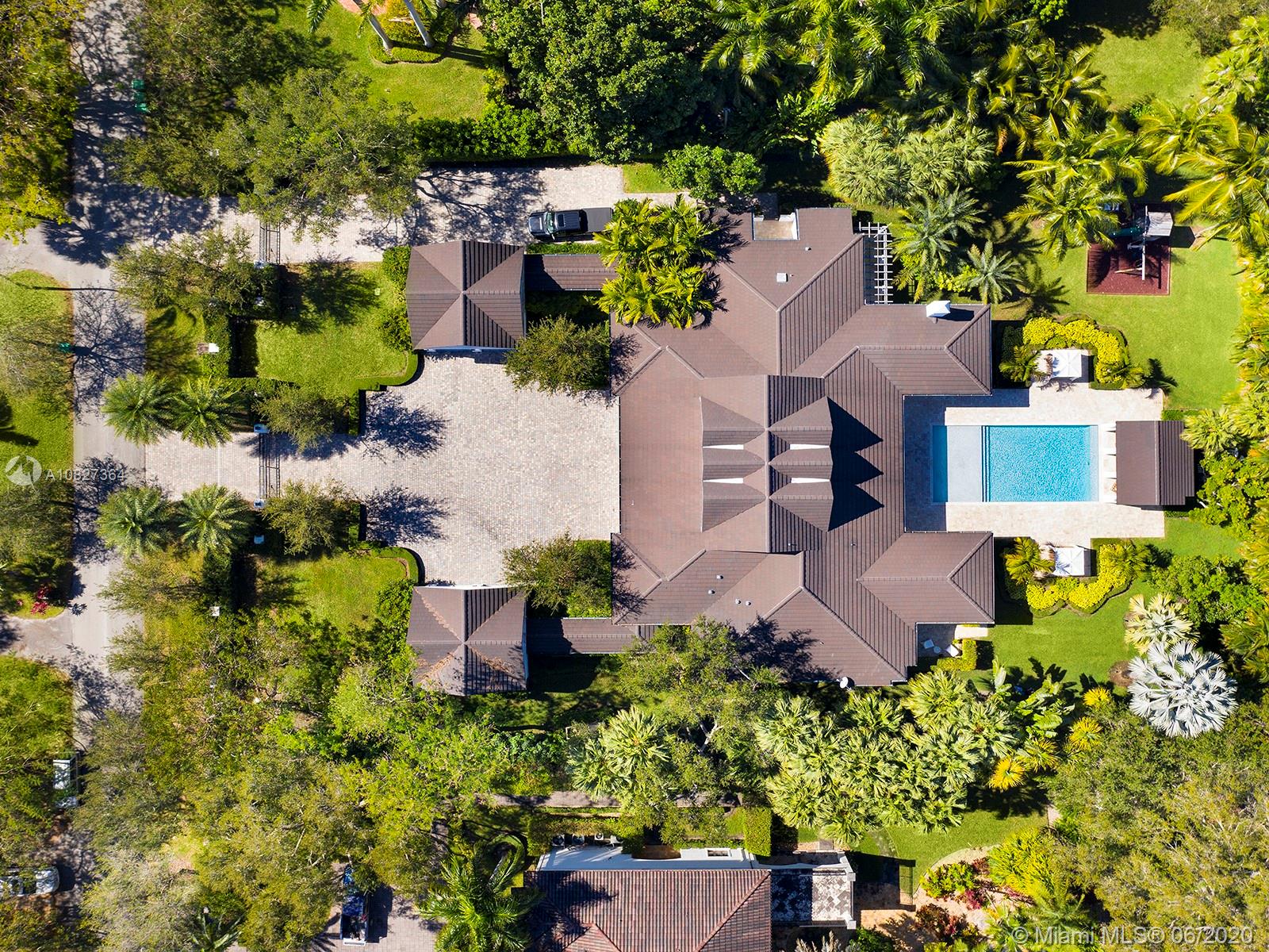 BRUCE-LAURIE SUB - Residential