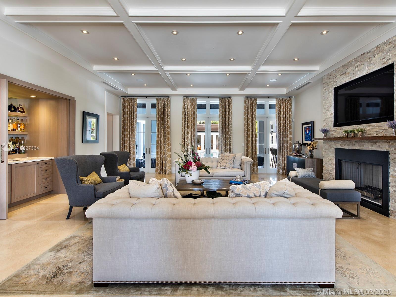 BRUCE-LAURIE SUB - Residential