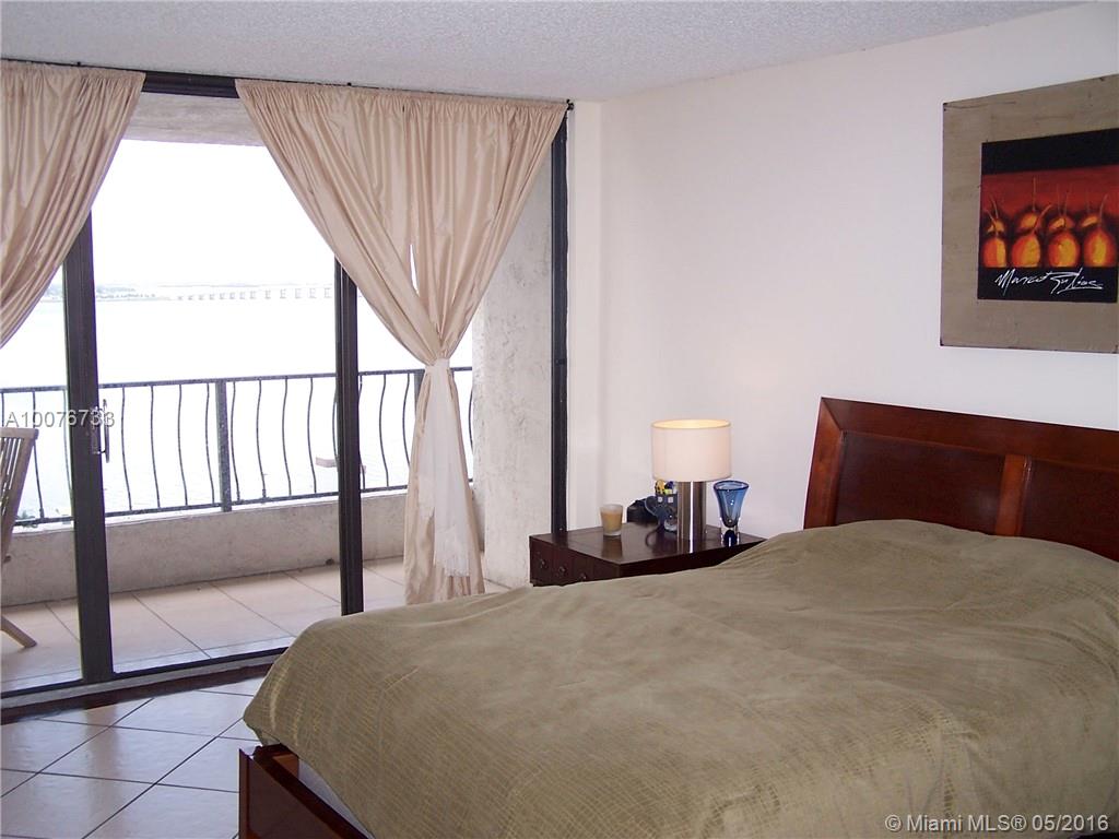 Venetia Condo - Residential Lease