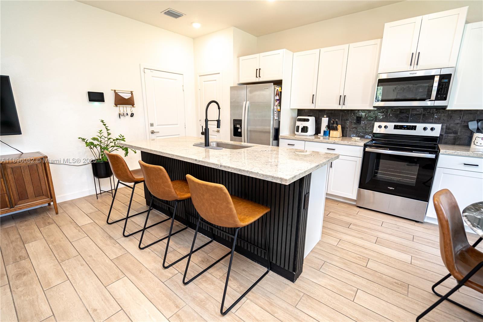 CEDAR AT KEYS GATE - Residential