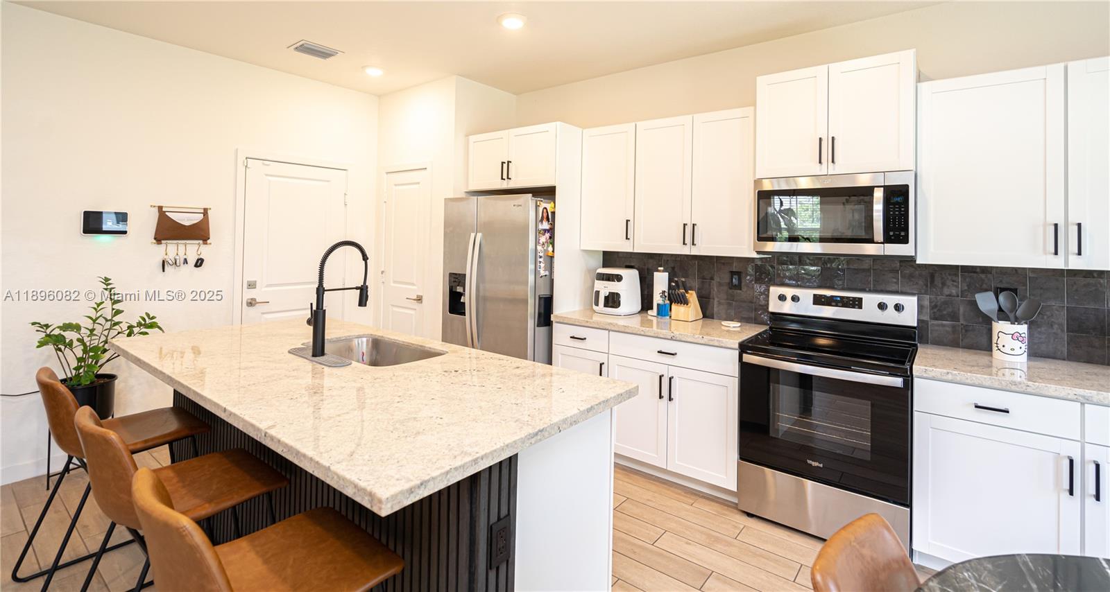 CEDAR AT KEYS GATE - Residential