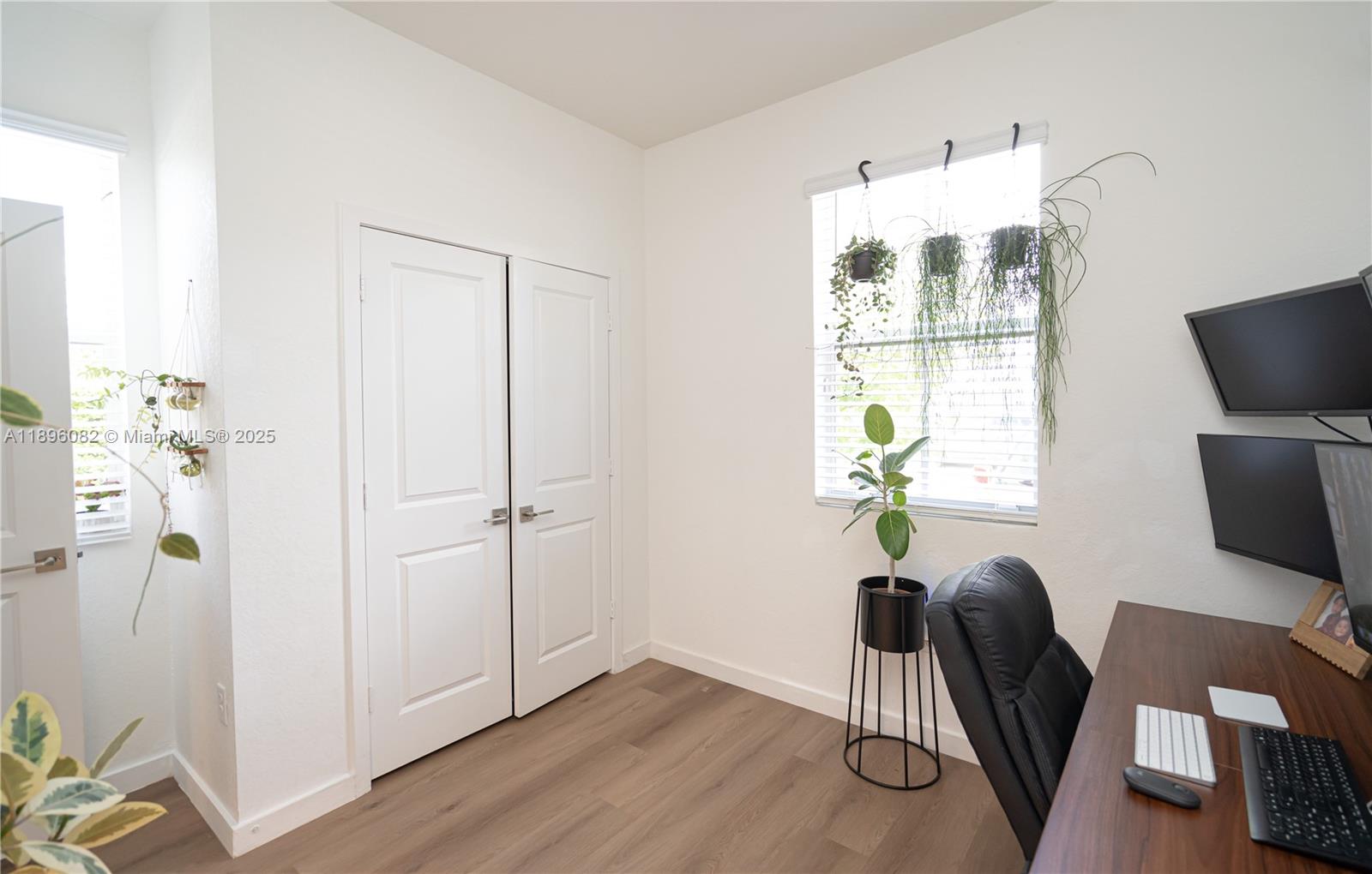 CEDAR AT KEYS GATE - Residential