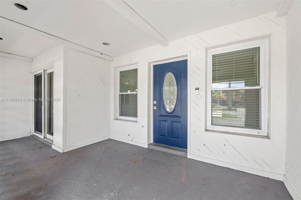 Photo of 4401 Madison St, Hollywood, FL 33021 (MLS # A11794910)