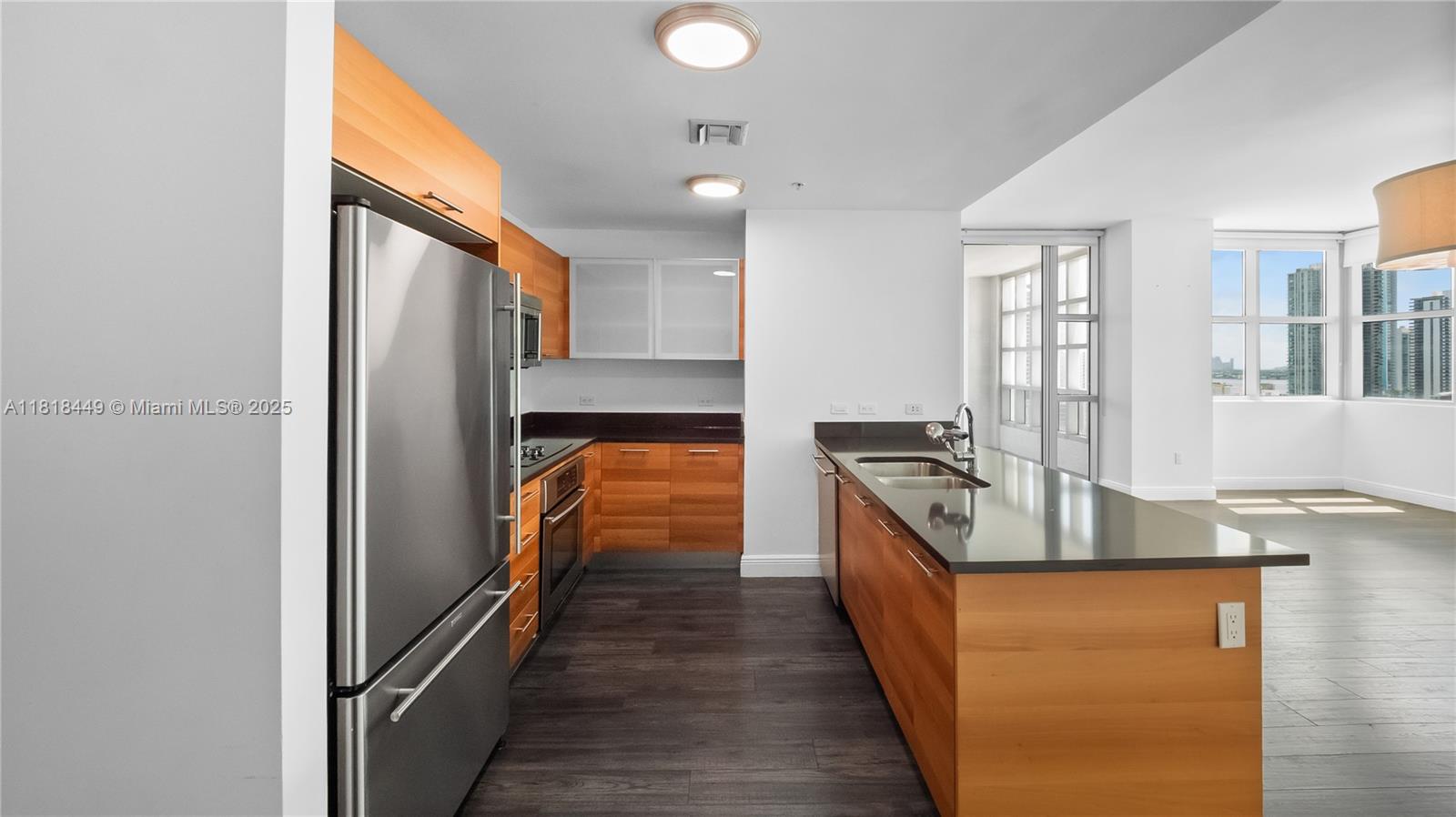 FOUR MIDTOWN MIAMI CONDO - Residential