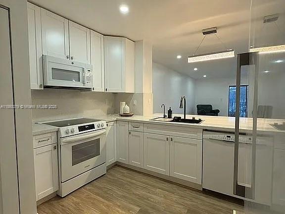 WESTLAND CONDO - Residential