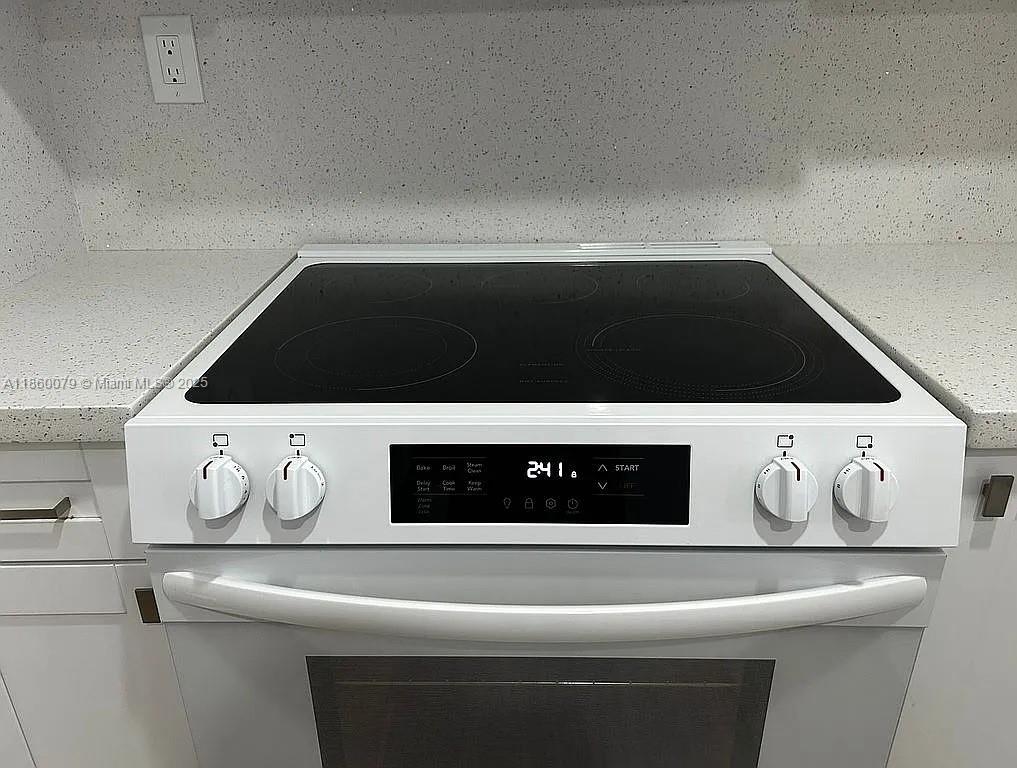 WESTLAND CONDO - Residential