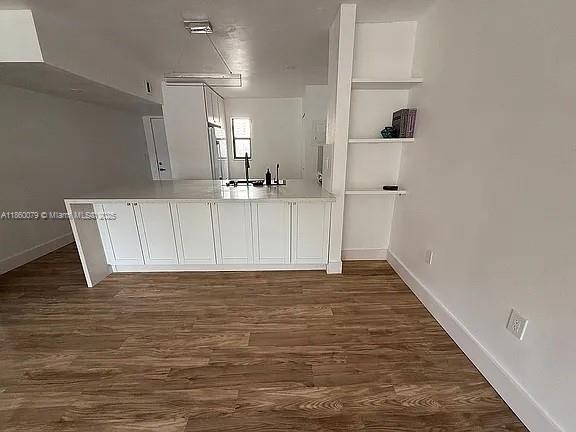 1800 W 54th St 105