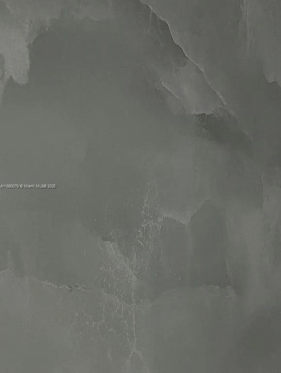 WESTLAND CONDO - Residential