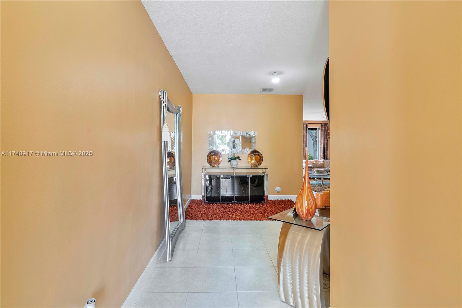 4636 NW 58th St