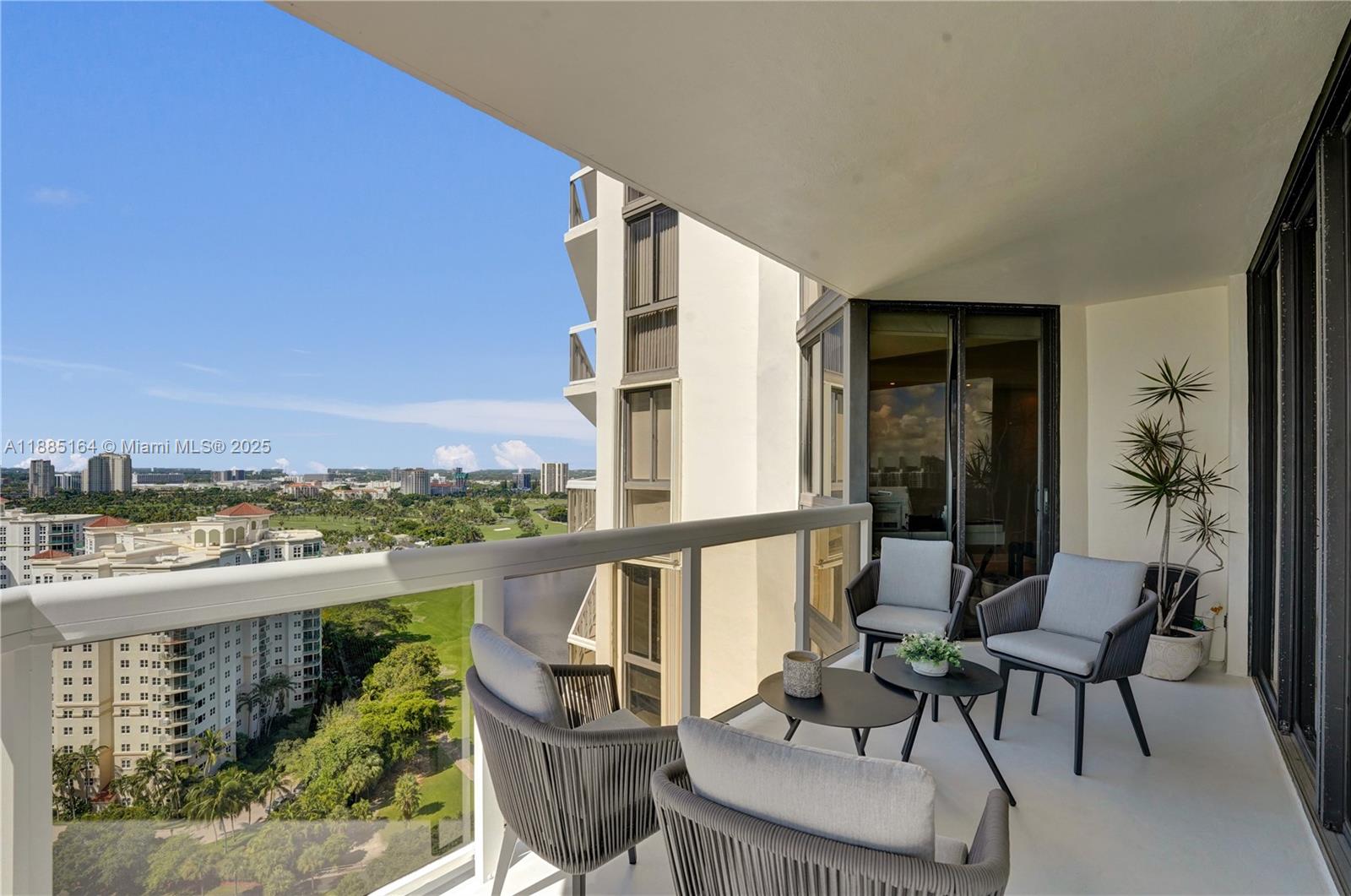 THE LANDMARK - Residential