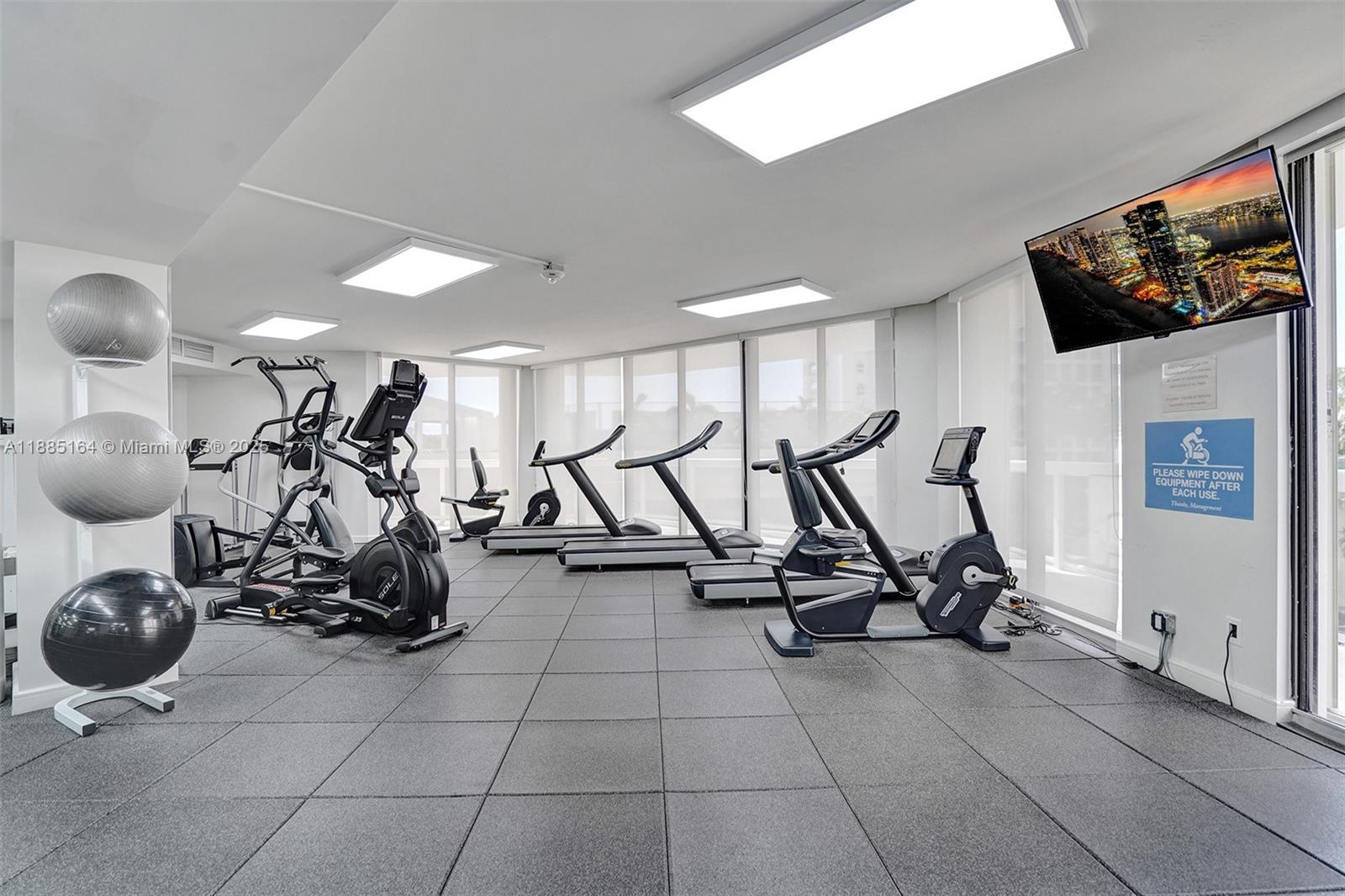 THE LANDMARK - Residential