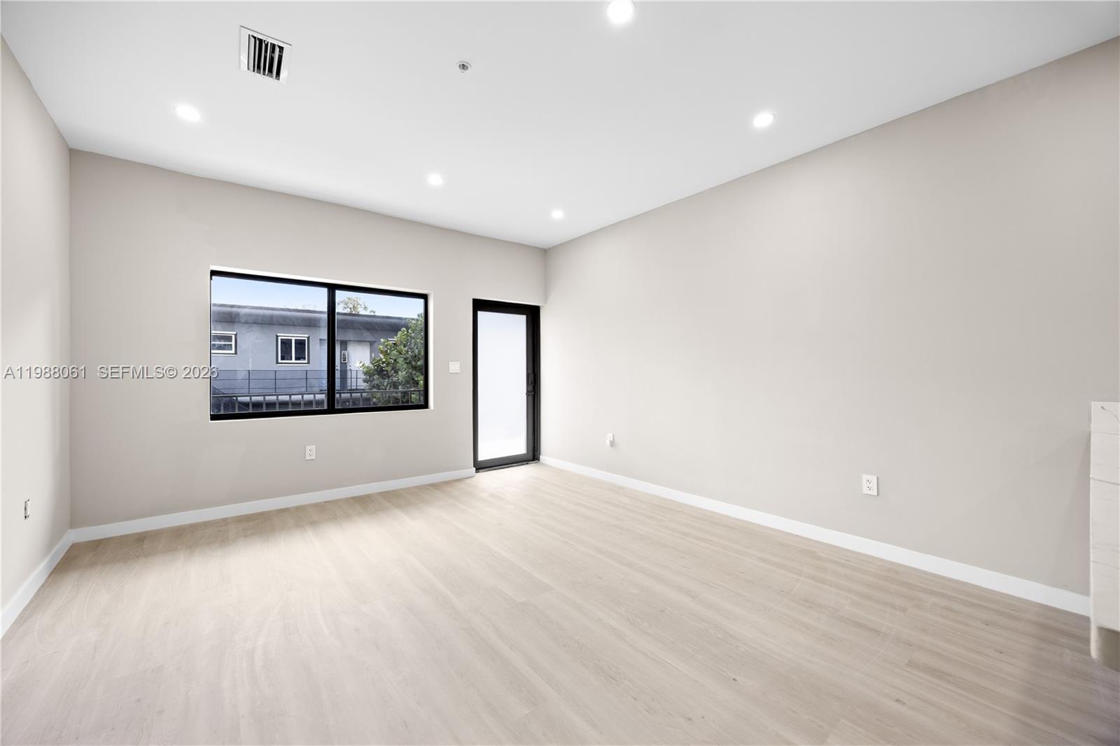 PLEASANT VILLAGE - Residential Lease