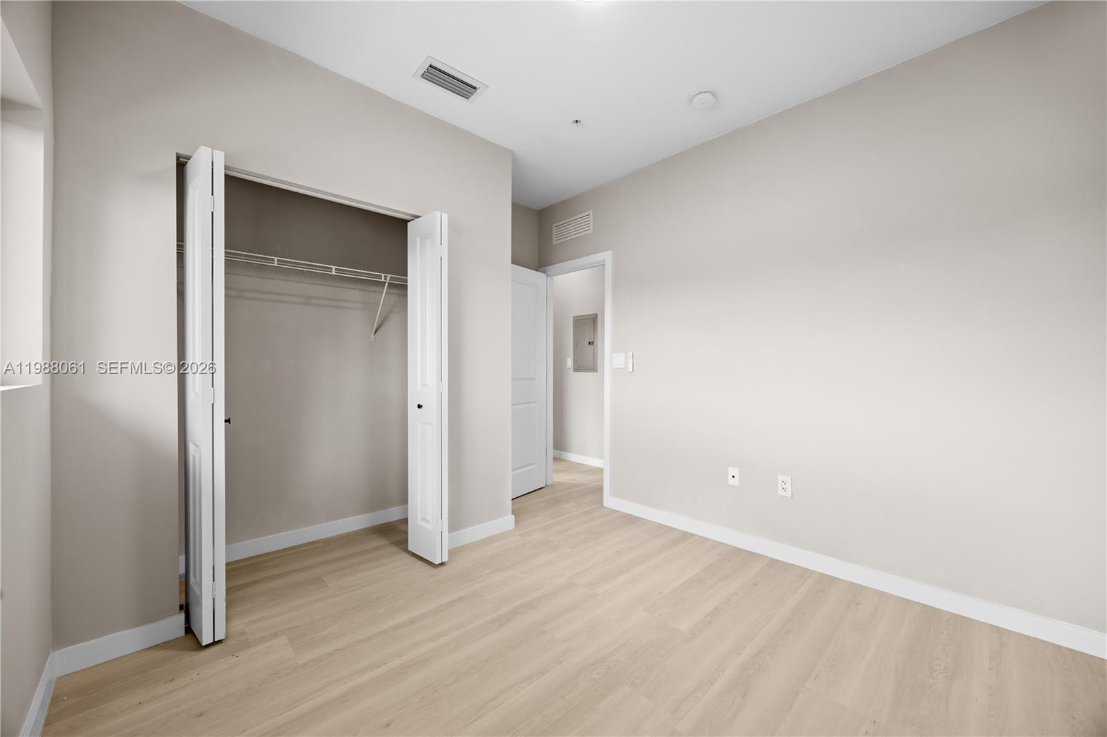 PLEASANT VILLAGE - Residential Lease