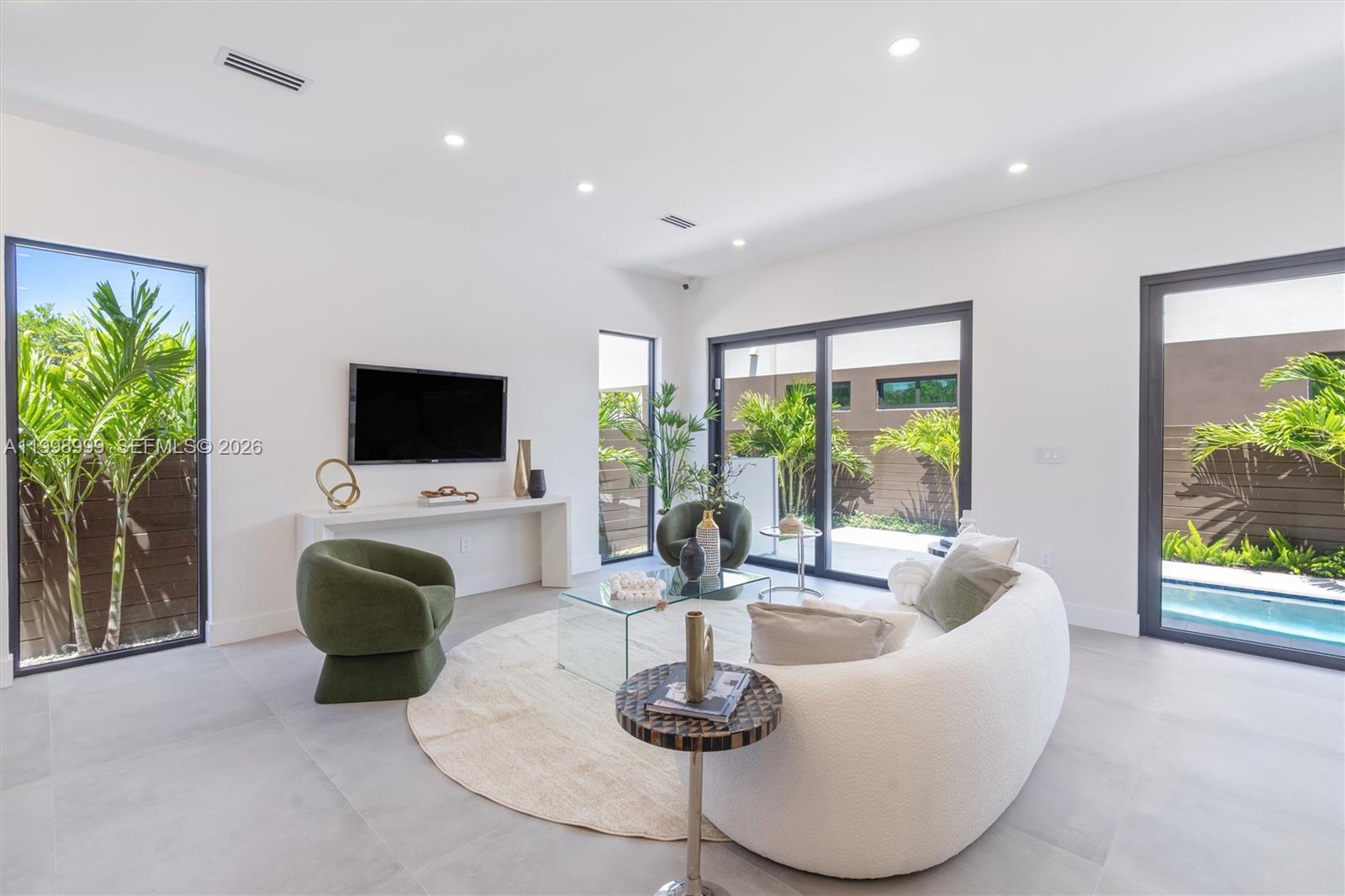 LIVERMORE ESTATES - Residential