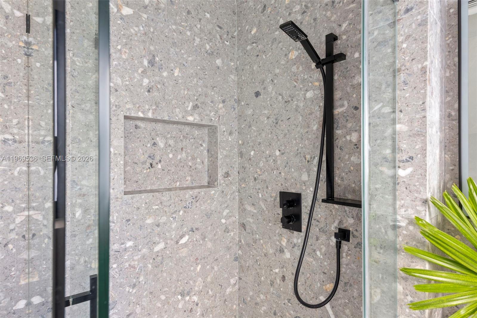 EL PORTAL - Residential