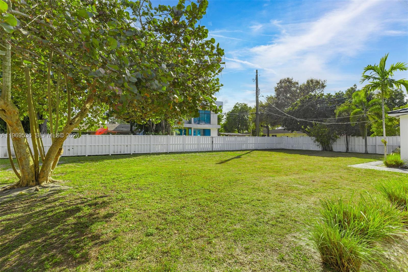 EL PORTAL - Residential