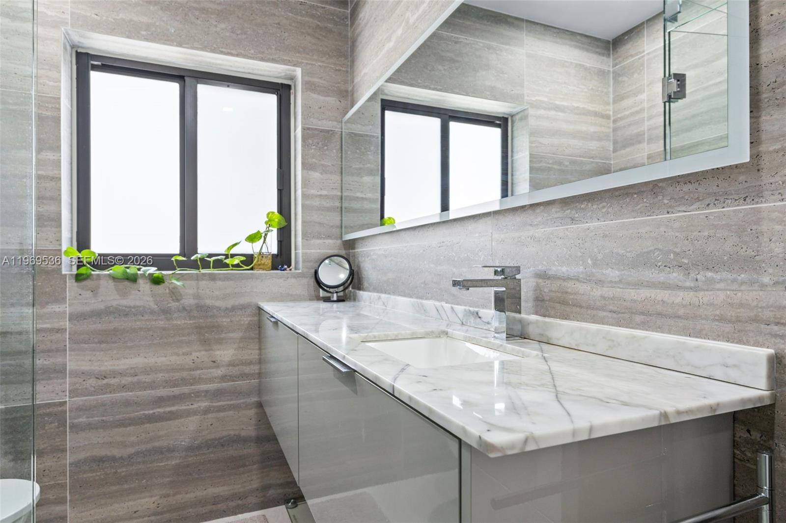 EL PORTAL - Residential