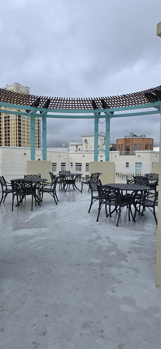 DOWNTOWN DADELAND CONDO N - Residential