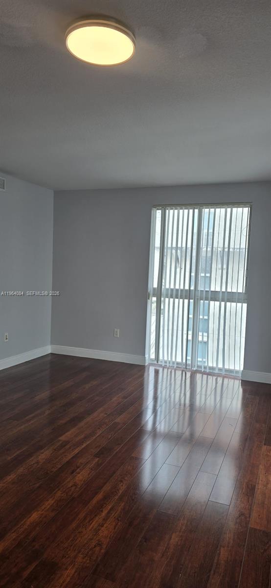 DOWNTOWN DADELAND CONDO N - Residential