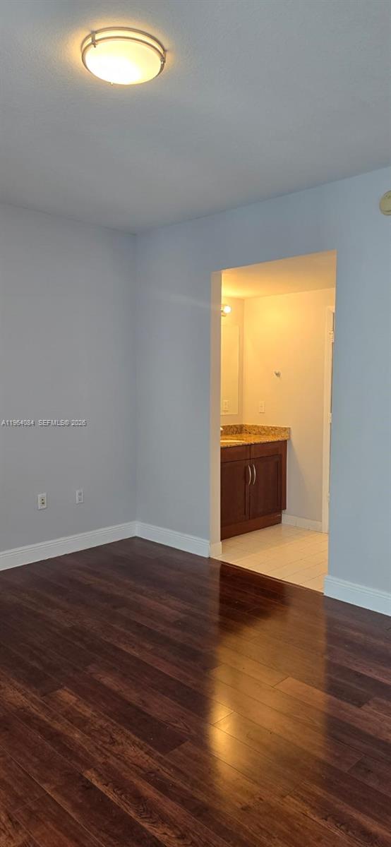 DOWNTOWN DADELAND CONDO N - Residential